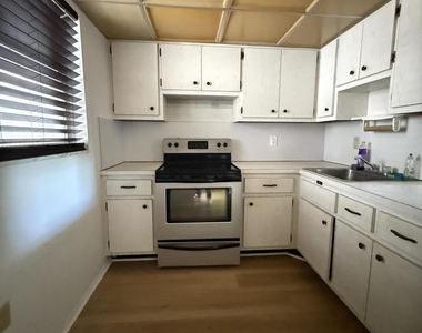 15600 Nw 7th Avenue - Photo Thumbnail 4