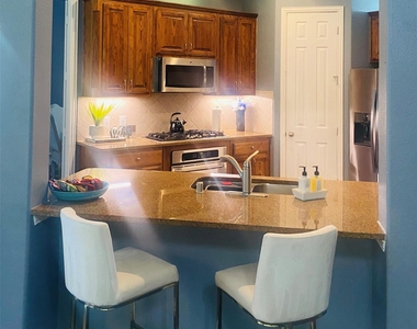 3265 Heatherbrook - Photo Thumbnail 9
