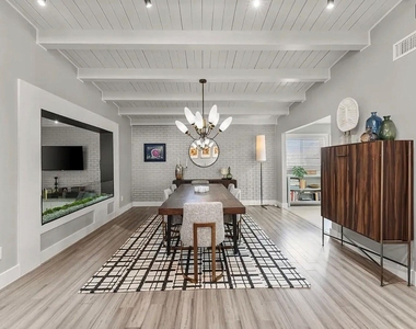 6506 Walnut Hill - Photo Thumbnail 4