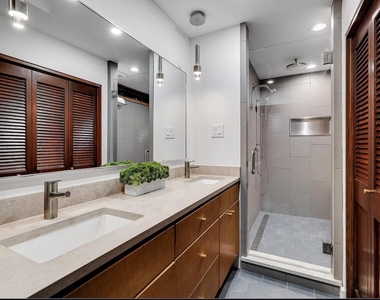 7158 Joyce Way - Photo Thumbnail 13