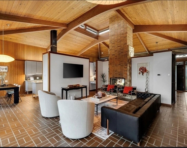 7158 Joyce Way - Photo Thumbnail 3
