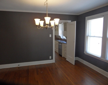 1523 Hollywood Avenue - Photo Thumbnail 10