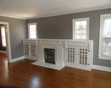 1523 Hollywood Avenue - Photo Thumbnail 4