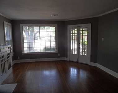 1523 Hollywood Avenue - Photo Thumbnail 5