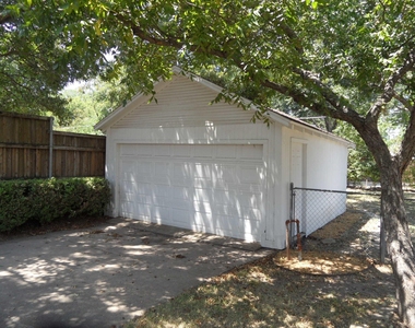 1523 Hollywood Avenue - Photo Thumbnail 26