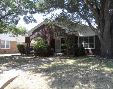 1523 Hollywood Avenue - Photo Thumbnail 1