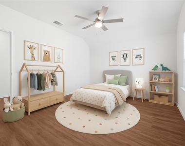 313 Woodlands Boulevard - Photo Thumbnail 11