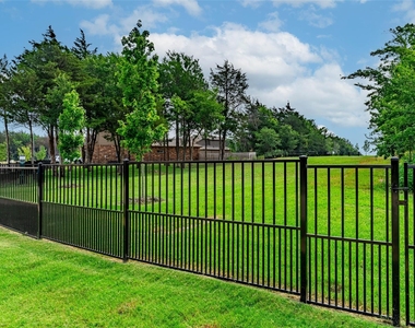 313 Woodlands Boulevard - Photo Thumbnail 19