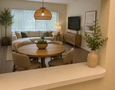 101 Se 6th Avenue - Photo Thumbnail 3