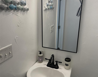 224 Pinoak Drive - Photo Thumbnail 21