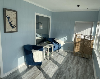 224 Pinoak Drive - Photo Thumbnail 26