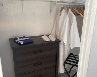 224 Pinoak Drive - Photo Thumbnail 19