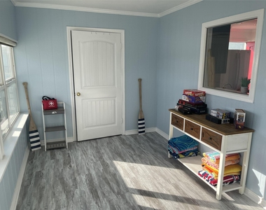 224 Pinoak Drive - Photo Thumbnail 25