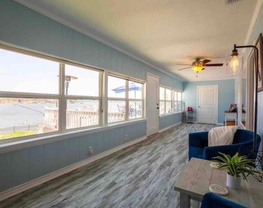 224 Pinoak Drive - Photo Thumbnail 23