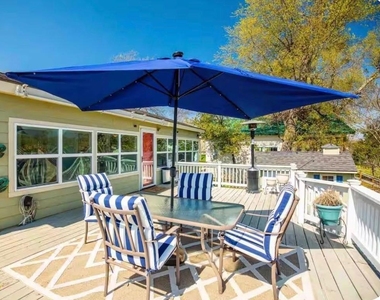 224 Pinoak Drive - Photo Thumbnail 27