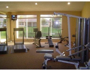369 W Coral Trace Circle - Photo Thumbnail 14