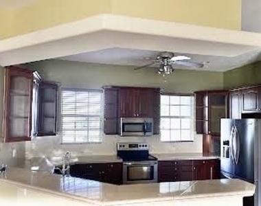 4012 Sw Alice Street - Photo Thumbnail 2