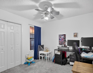 2324 Markland Street - Photo Thumbnail 19