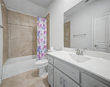 6862 Mistley Park - Photo Thumbnail 24