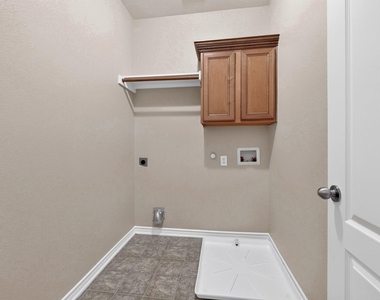 6837 Livorno Lane - Photo Thumbnail 22