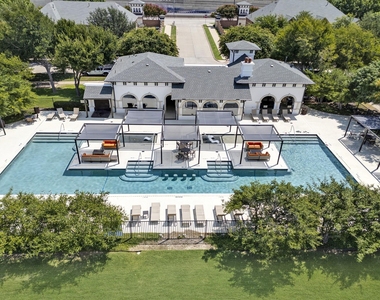 6837 Livorno Lane - Photo Thumbnail 33