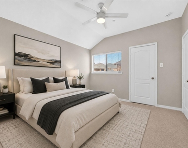 6837 Livorno Lane - Photo Thumbnail 20