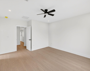 507 Sw 11th Street - Photo Thumbnail 29