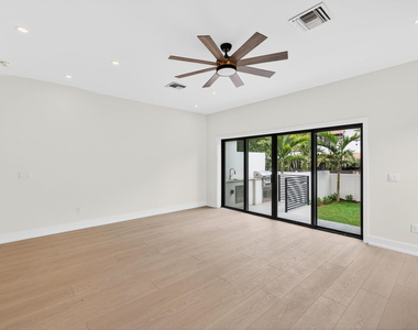 507 Sw 11th Street - Photo Thumbnail 20