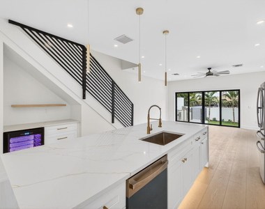 507 Sw 11th Street - Photo Thumbnail 15