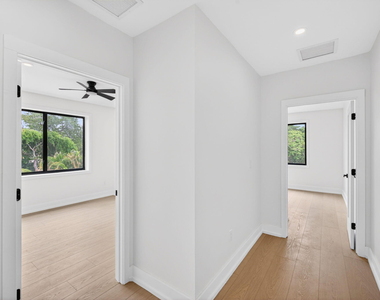 507 Sw 11th Street - Photo Thumbnail 38
