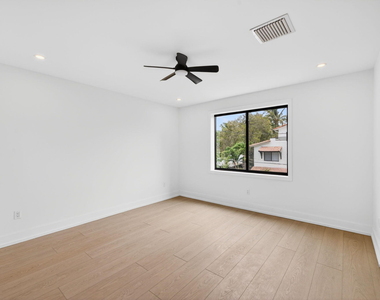 507 Sw 11th Street - Photo Thumbnail 25