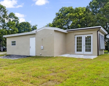 3002 Arthur Street - Photo Thumbnail 24