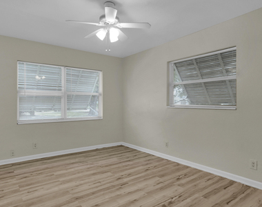 3002 Arthur Street - Photo Thumbnail 15