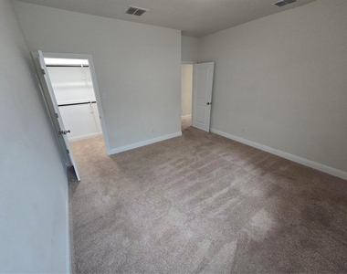 1805 Acosta Drive - Photo Thumbnail 24