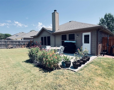 4405 Willow Wood Road - Photo Thumbnail 23