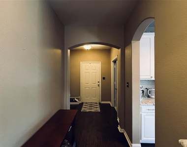 4405 Willow Wood Road - Photo Thumbnail 2