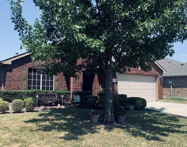 4405 Willow Wood Road - Photo Thumbnail 1