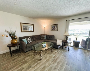 3402 Bimini Lane - Photo Thumbnail 2