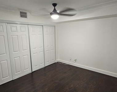 11865 Sw 11th Court - Photo Thumbnail 6