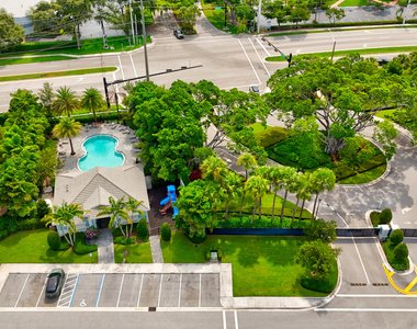576 Parsons Way - Photo Thumbnail 21