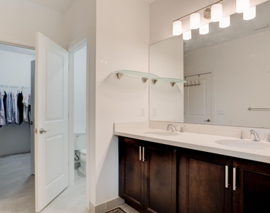 576 Parsons Way - Photo Thumbnail 10