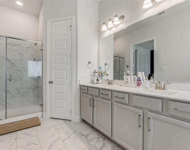 2837 Troutt Drive - Photo Thumbnail 16