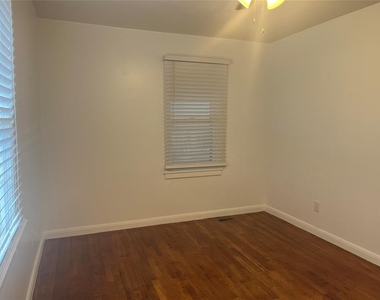 7218 Se 15th Street - Photo Thumbnail 7