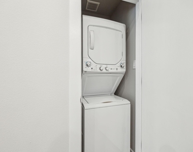5018 San Jacinto Street - Photo Thumbnail 9