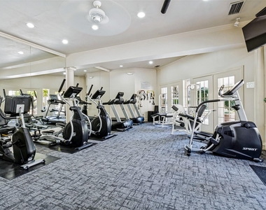 3400 Welborn Street - Photo Thumbnail 25