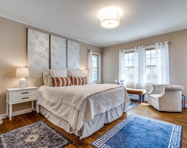 6933 Westlake Avenue - Photo Thumbnail 6