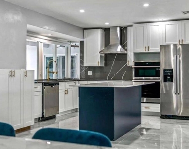 4811 Hayes Street - Photo Thumbnail 1