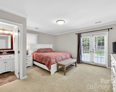 9131 Glisson Court - Photo Thumbnail 17
