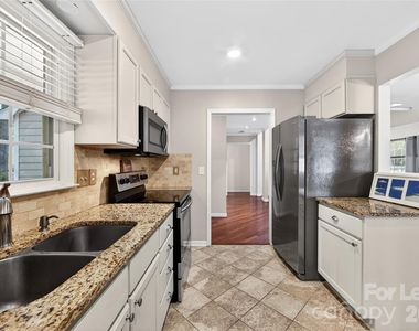 9131 Glisson Court - Photo Thumbnail 14