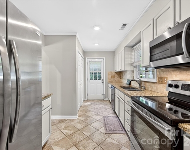 9131 Glisson Court - Photo Thumbnail 11